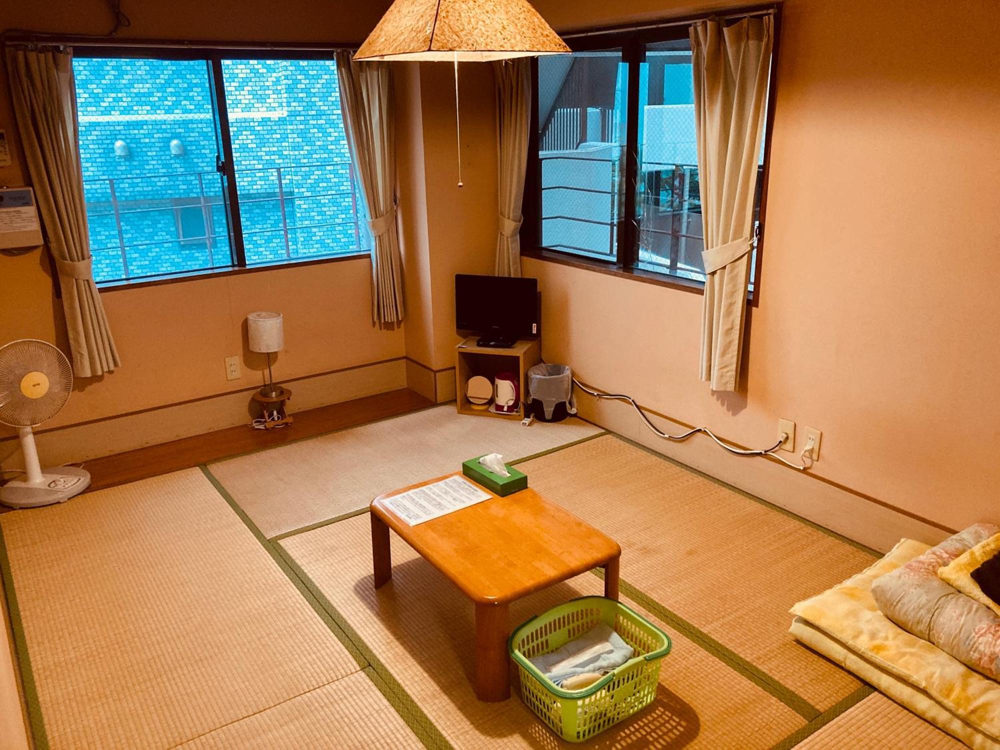 Hostel Hakuseiso Naha Dış mekan fotoğraf